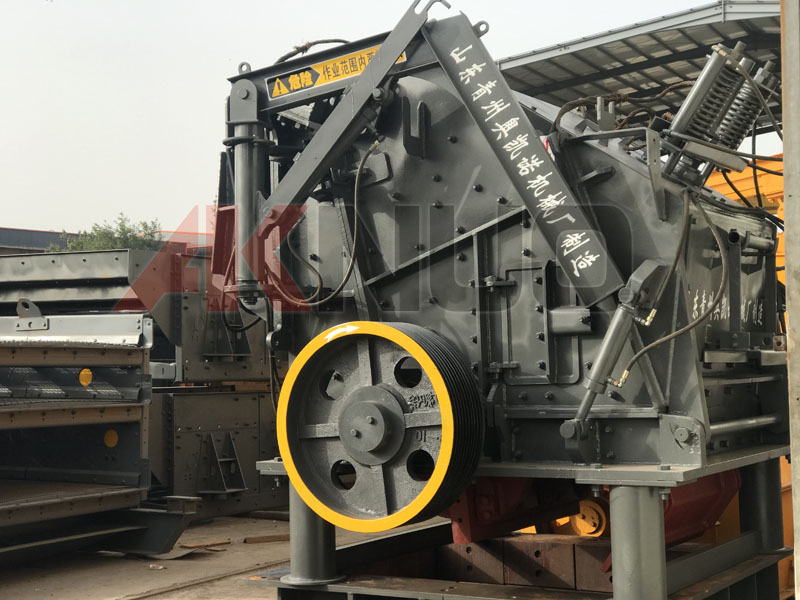 移動(dòng)破專(zhuān)用碎石機(jī)設(shè)備 移動(dòng)破專(zhuān)用碎石機(jī)設(shè)備